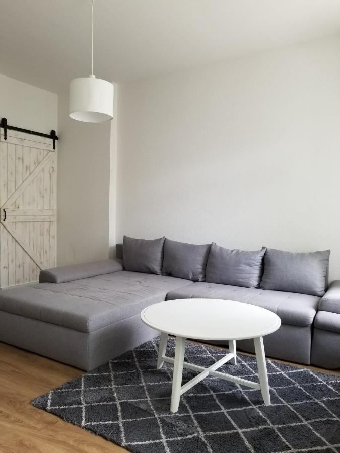 Sesamstrasse Apartment